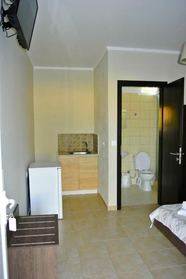Kremasti Rooms Екстер'єр фото